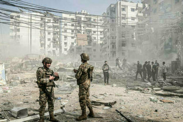 Israeli jets strike Beirut (VIDEOS)