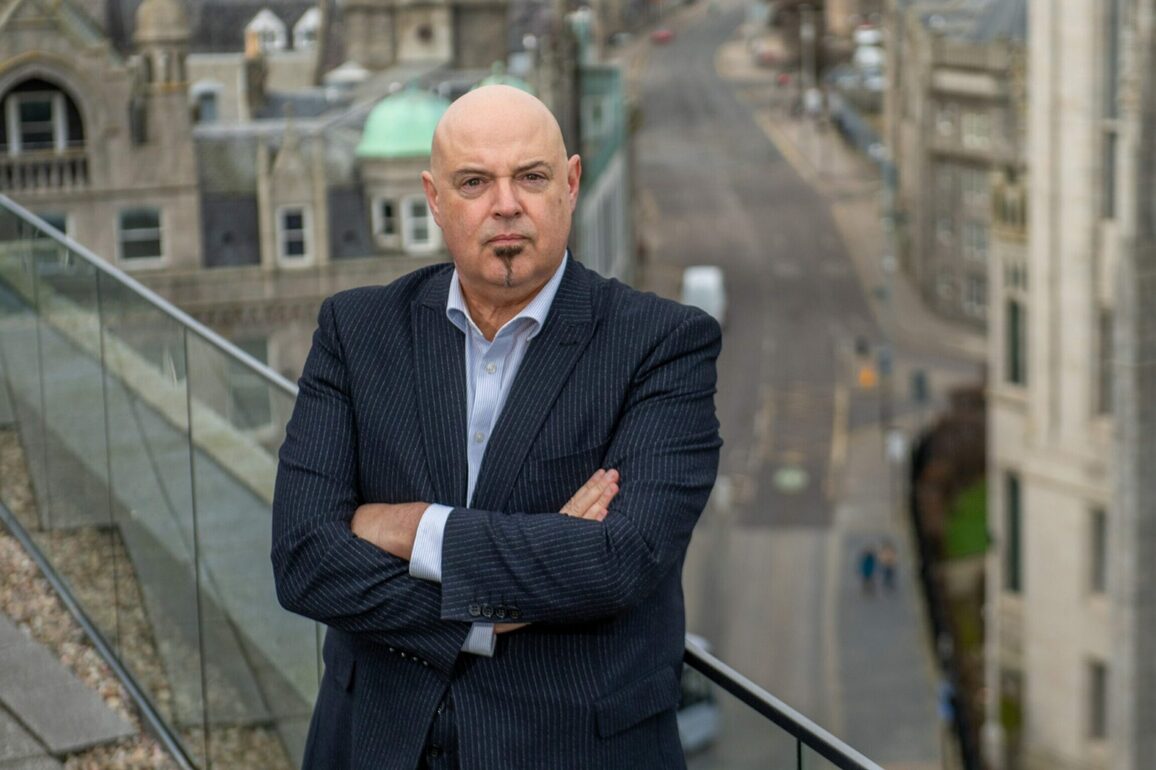 'Farcical' rapid transit plan sparks calls to axe Aberdeen bus gates