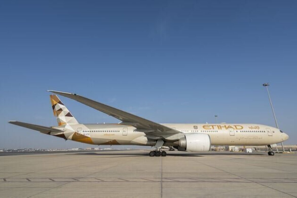 Etihad launches Dhaka services