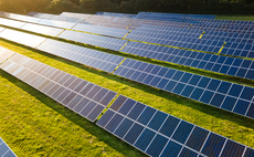 Enviromena inks £825m financing package to accelerate 1GW UK solar rollout