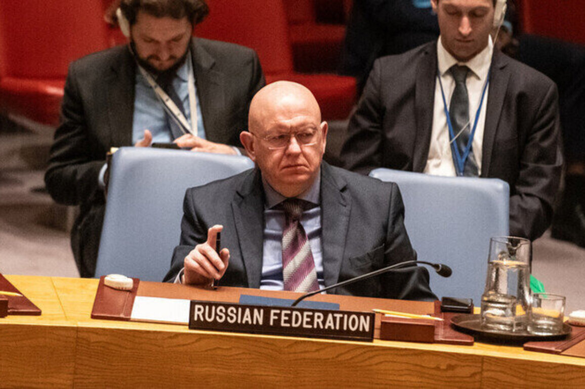 Moscow warns against plot to arm Kiev with nukes