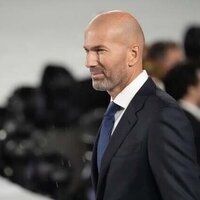 Report: Zinedine Zidane to take over as France coach this summer