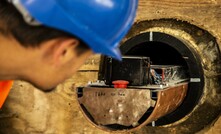  Using swarm construction methods according to a digital twin of the tunnel, a fleet of ‘hyperBot' robots enters the ground via an arch of HDPE pipes