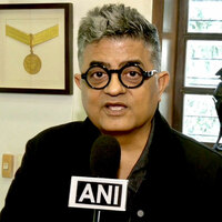 Actor Gajraj Rao says high ticket prices are keeping audiences away from theatres