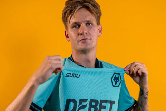 Wolves sign David Moller Wolfe from AZ Alkmaar on 5-year deal