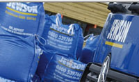 Travellers occupy Jewson site