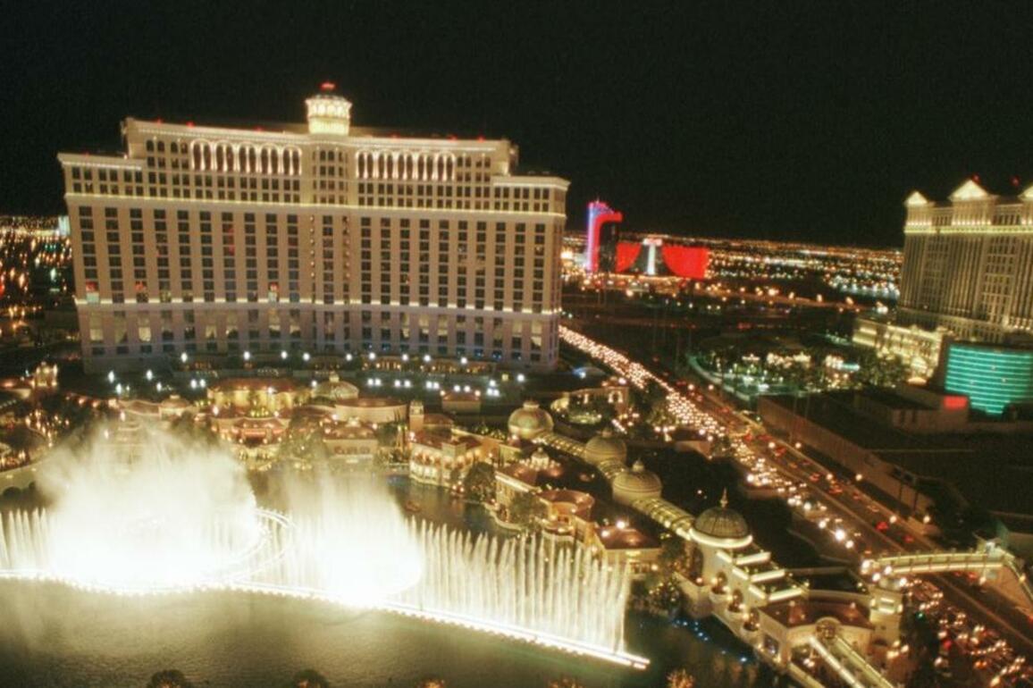 Two killed in shooting on Las Vegas strip