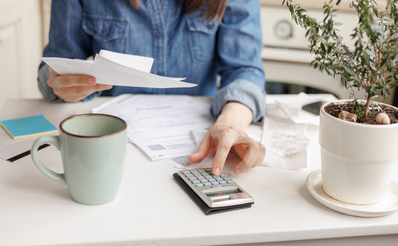 43% of working adults have no personal protection: LV=