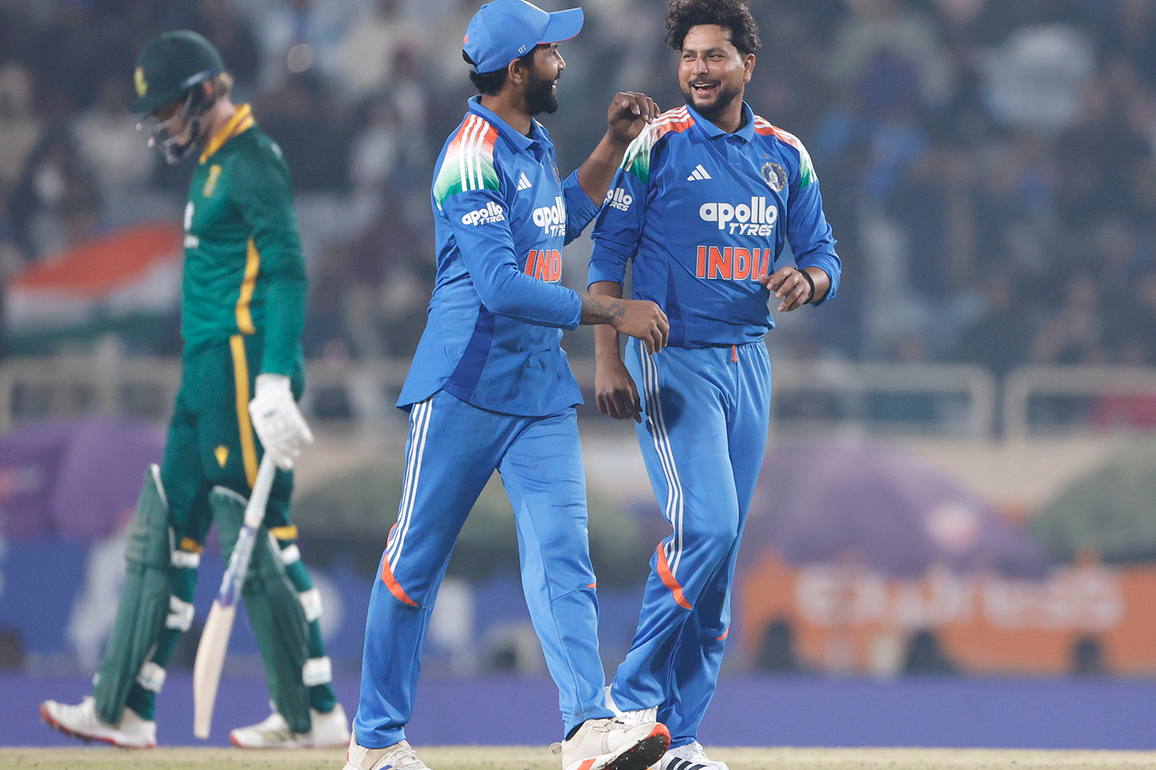 India overcome scare from trio of Breetzke-Jansen-Bosch to secure 17 run over SA in 1st ODI