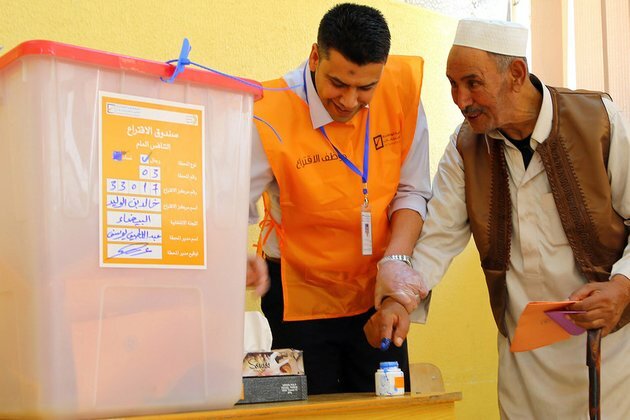 Gaddafi&#039;s son blocked from Libya election