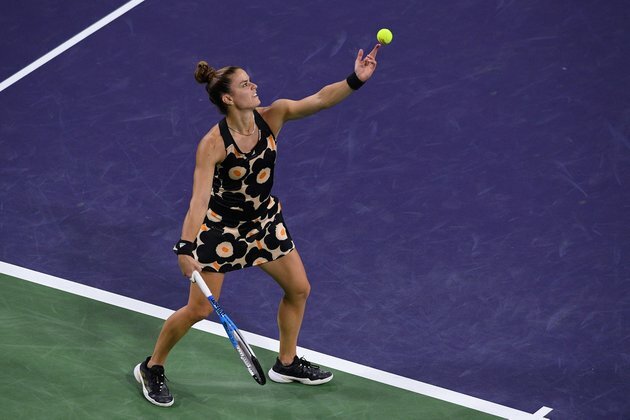 Maria Sakkari, Paula Badosa cruise in WTA Finals openers