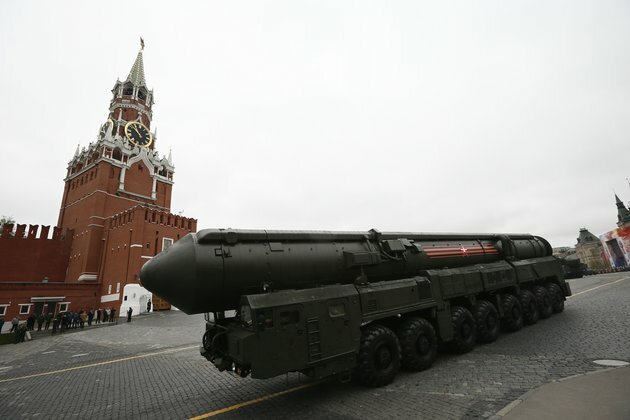 Putin Offers US Immediate Extension to Key Nuclear Pact