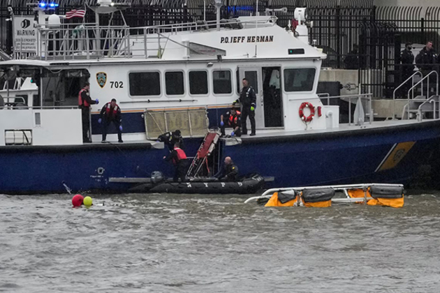 US: Six dead after passenger helicopter crashes into Hudson River