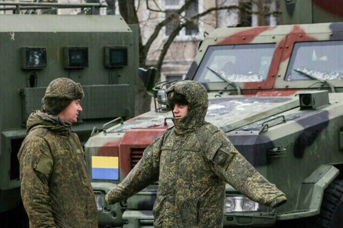 India financing Ukraine conflict  Trump aide