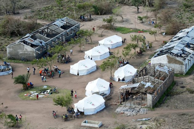 Mozambique&#039;s Nyusi Travels to Cyclone-ravaged Coast