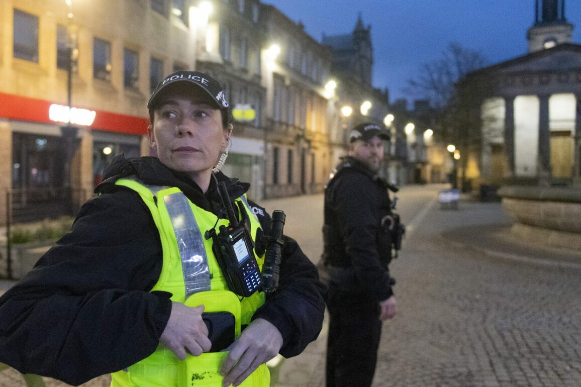 Elgin anti-social behaviour- On town centre patrol with police