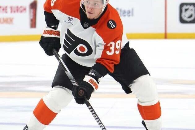 Flyers aim to stay hot with struggling Rangers in town