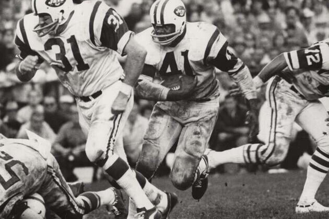 Matt Snell, Jets' Super Bowl III hero, dies at 84