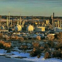 The US energy market has its troubles, though it may not be a 'national emergency'
