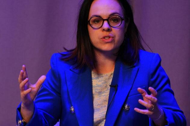 Kate Forbes calls for action on Brexit as Scottish economy shrinks