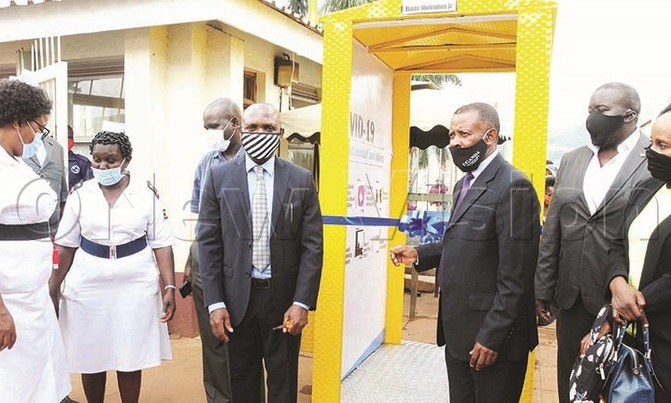 COVID-19 pandemic: Govt considers treating some patients at home COVID-19 pandemic: Govt considers treating some patients at home