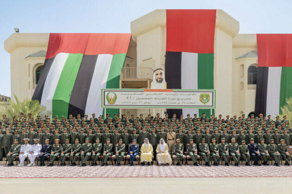 Hamdan bin Mohammed attends graduation ceremony of 43rd cohort of Zayed II Military College in Al Ain