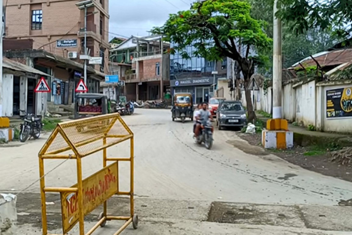 Highway blockades trigger soaring prices and shortages in Manipur, locals hope for normalcy
