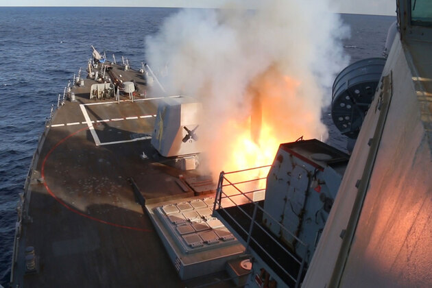 US forces say Iran's IRGC command destroyed, Iran claims massive attack on US base in Bahrain