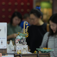 (ZhejiangPictorial)CHINA-ZHEJIANG-HANGZHOU-LIANGZHU-CULTURAL AND CREATIVE BAZAAR (CN)