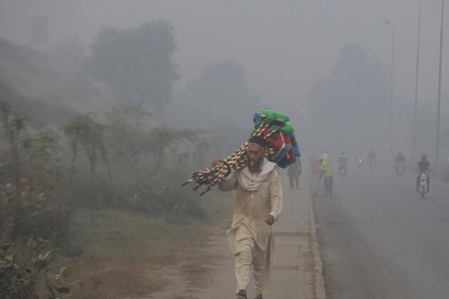Pakistan: Lahore ranked second most polluted city in world