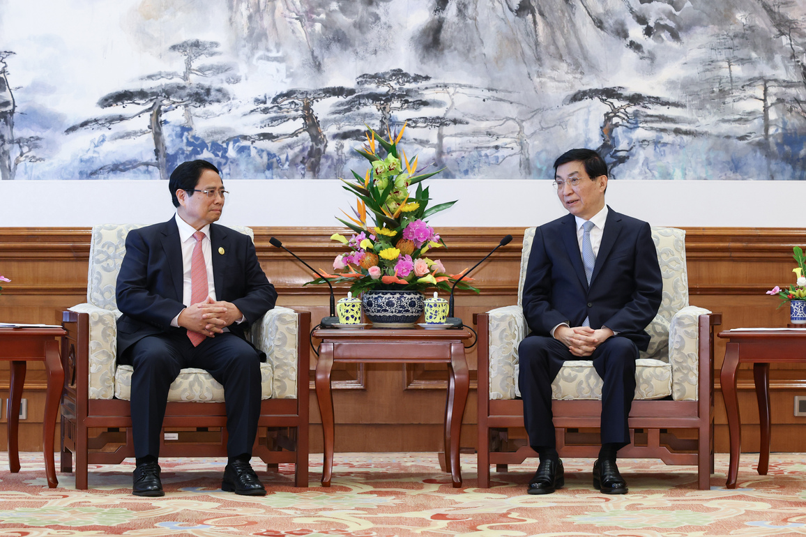 CHINA-BEIJING-WANG HUNING-VIETNAMESE PM-MEETING (CN)