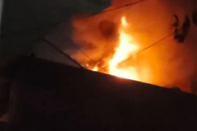Delhi: Fire breaks out at factory in Mahipalpur