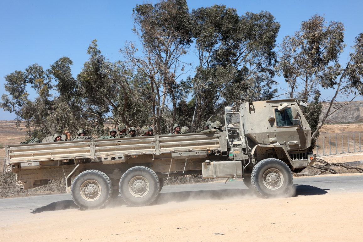 ISRAEL-BORDER-GAZA-TROOPS-OPERATION