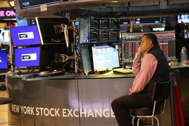 Roundup: U.S. consumer sentiment drops amid war against Iran