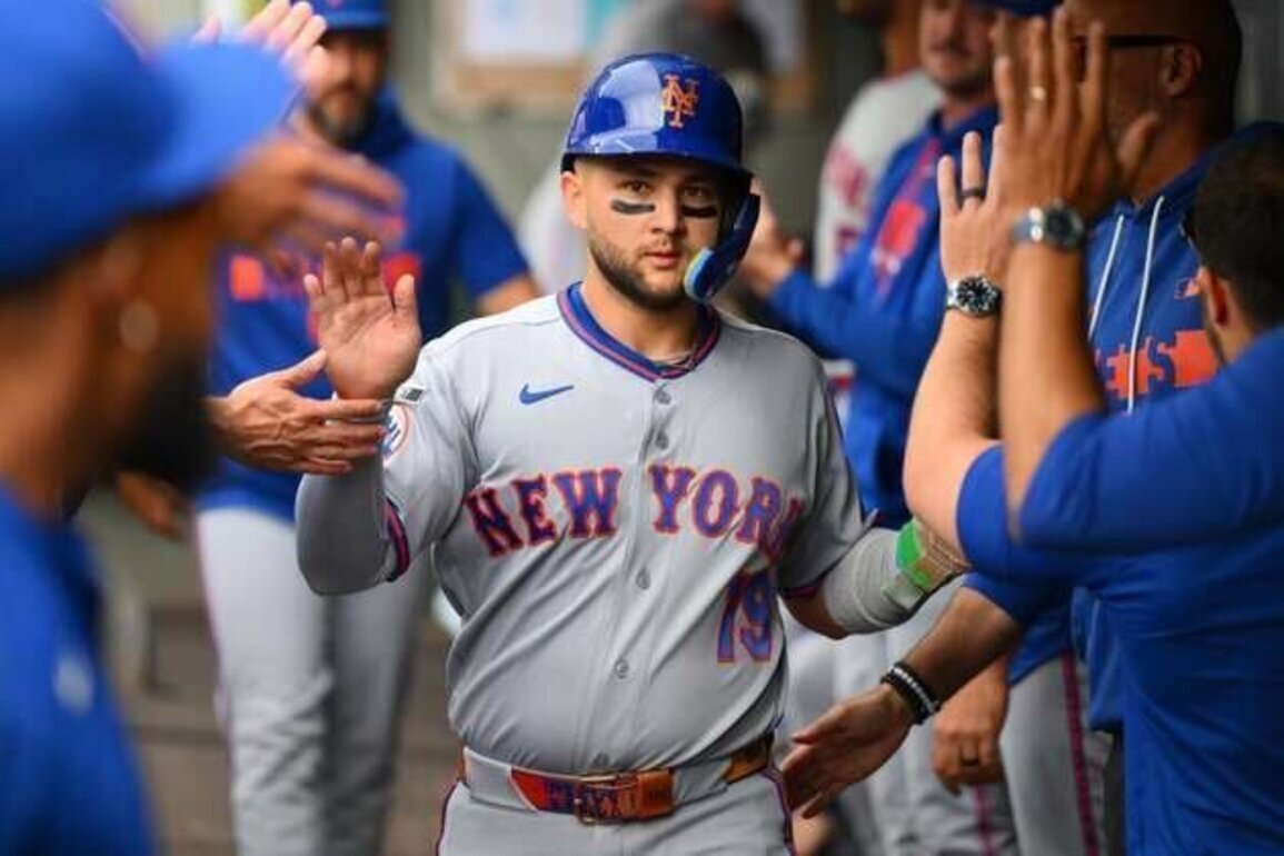 Bo Bichette erupts as Mets halt Mariners' 8-game winning streak