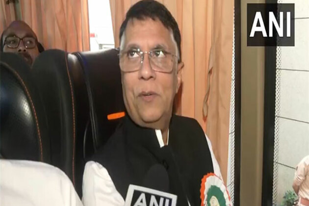 "Congress has worked for santushtikaran": Pawan Khera hits back at PM Modi over appeasement politics accusation