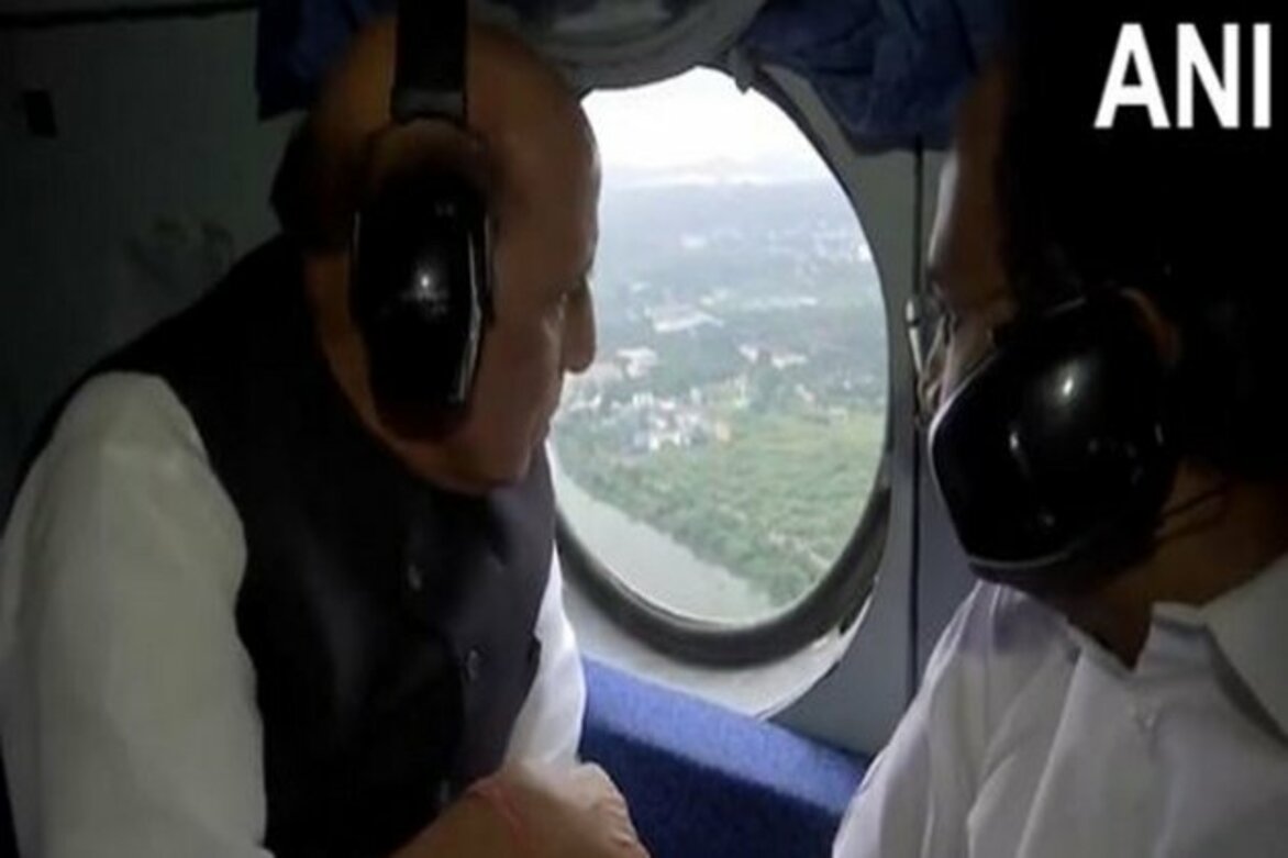 Rajnath Singh conducts aerial survey of Cyclone Michaung-affected areas of Tamil Nadu