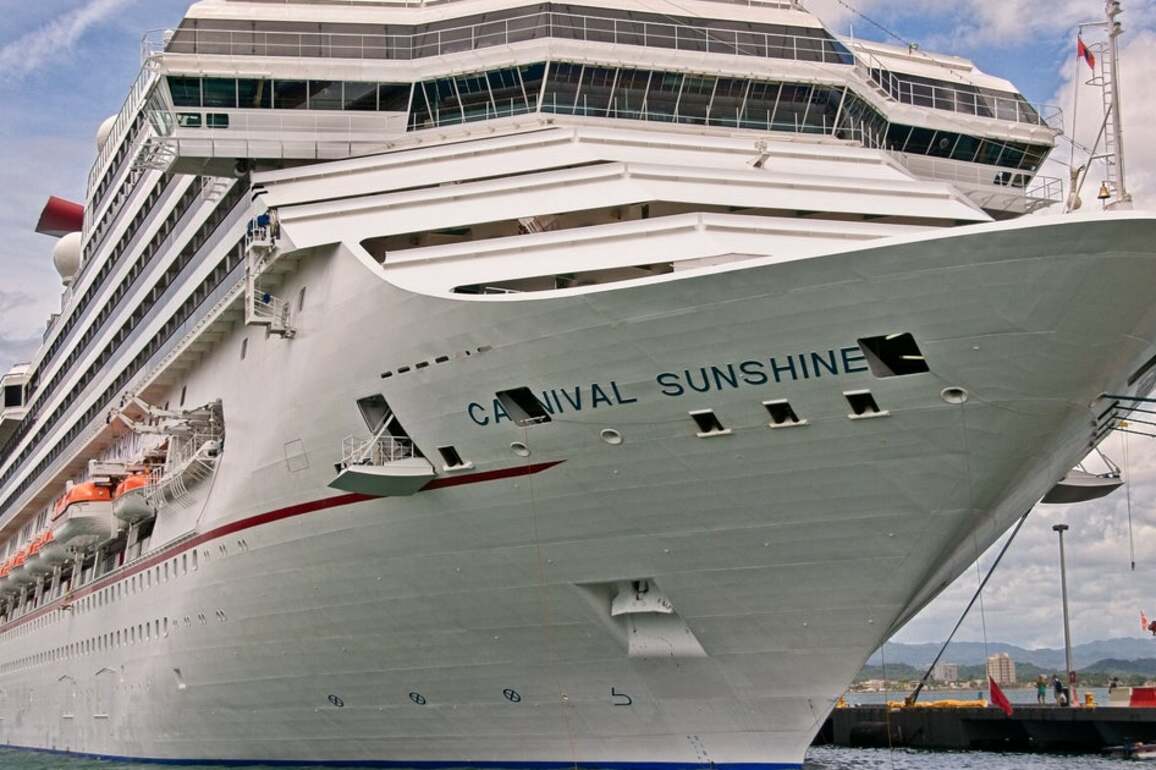 Upset Teen Fakes Bomb Threat At Girlfriends Cruise  UK Crime