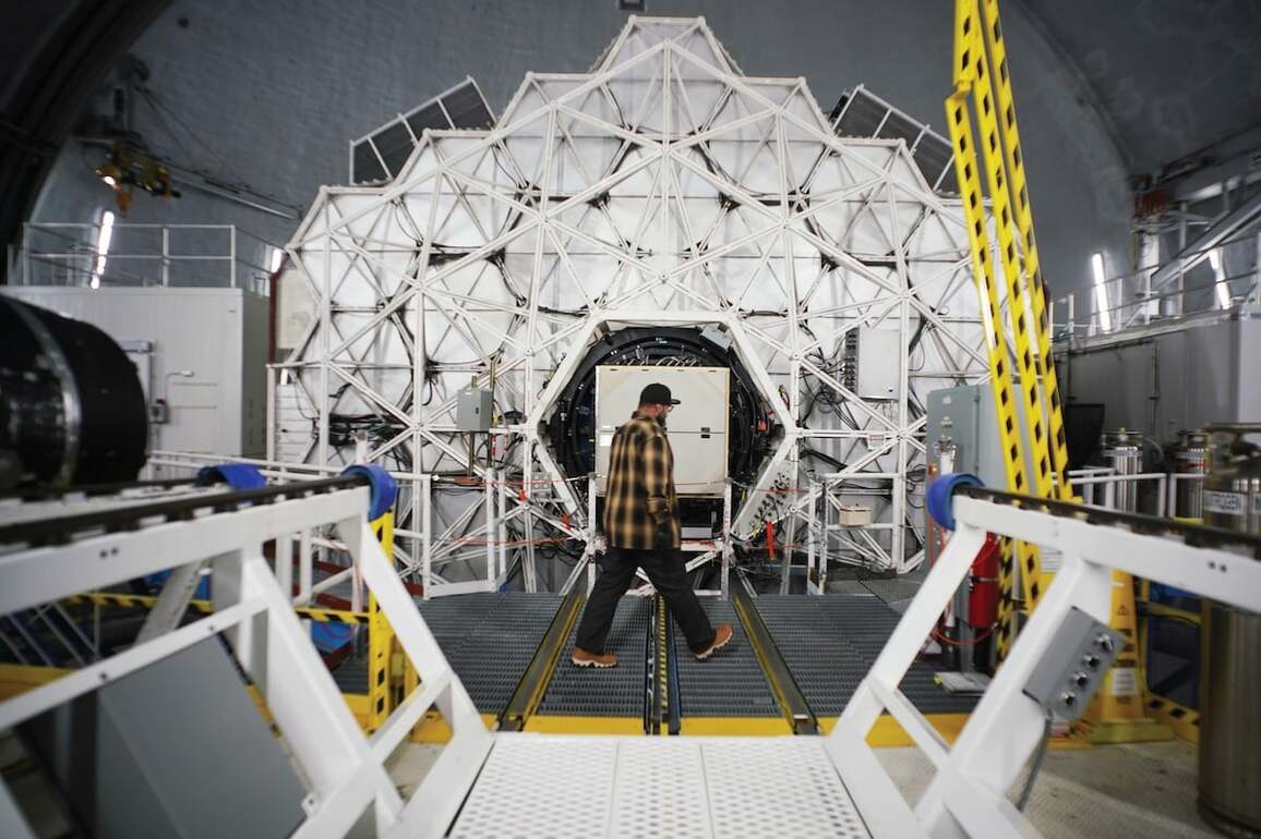 Hes Part of the Pit Crew for a Maunakea Telescope - Hawaii Business Magazine