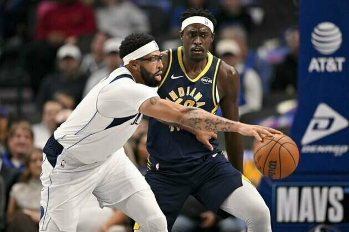 Mavericks F Anthony Davis exits vs. Pacers with lower leg injury