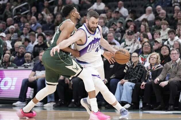 Giannis Antetokounmpo, Bucks keep visiting Jazz singing blues