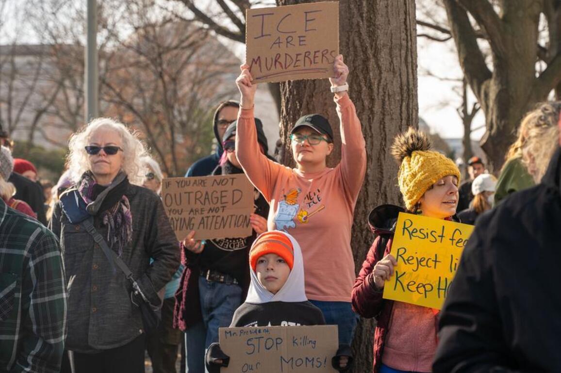 World Insights: ICE shooting triggers protests, exposes fault lines in U.S. immigration enforcement