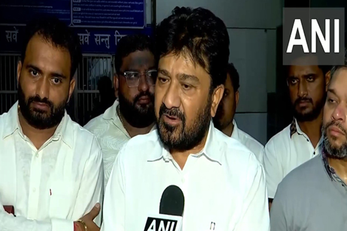 If an Air India flight malfunctions, country's name is maligned: BJP leader Jayrajsinh Parmar