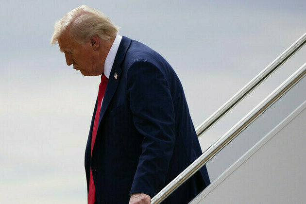 Donald Trump addresses the crowd at Kirk service