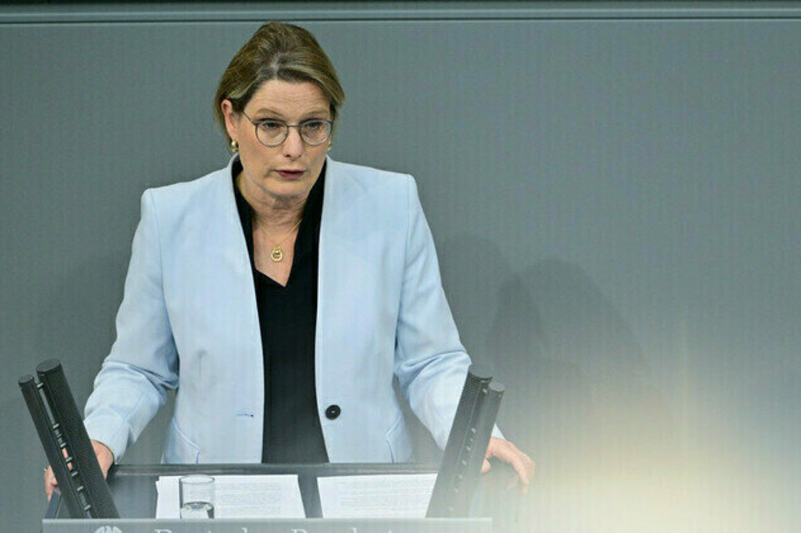 German justice minister floats ban on largest opposition party