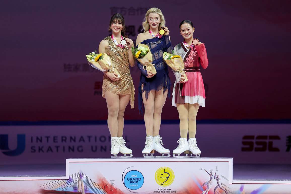 (SP)CHINA-CHONGQING-FIGURE SKATING-ISU GRAND PRIX-WOMEN'S SINGLES (CN)