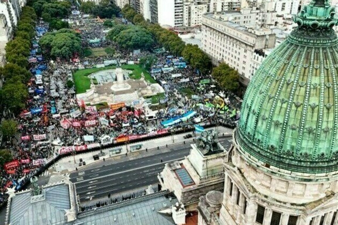 Argentina Braces for 24-Hour Strike As It Awaits News on IMF Loan