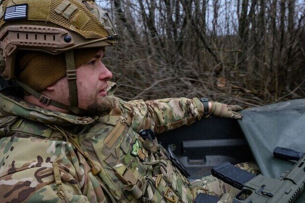 Ukraine issues mercenary plea to stem manpower crisis