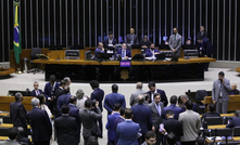 Sessão da Câmara em que foi aprovado novo marco do licenciamento ambiental deputados