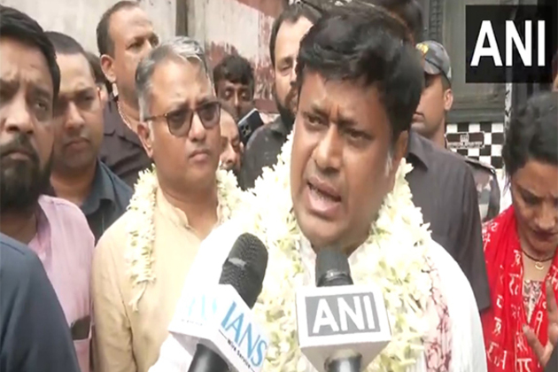 Sukanta Majumdar released from Lal Bazaar police headquarters, says "when govt police sleep, someone has to wake up"